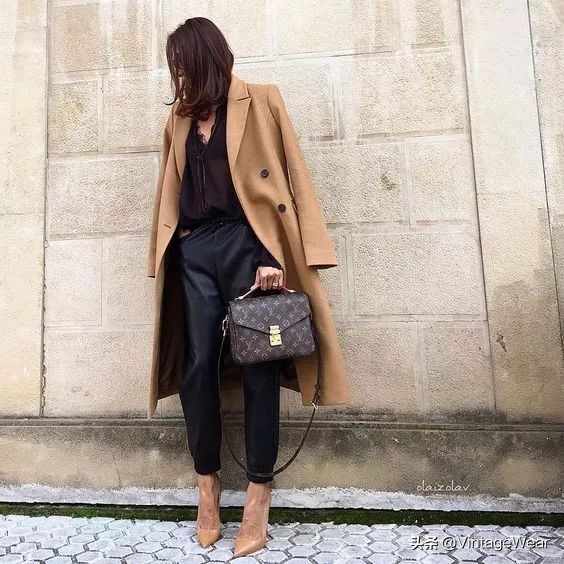 很难买到的lv到哪里买,现在的lv能买吗