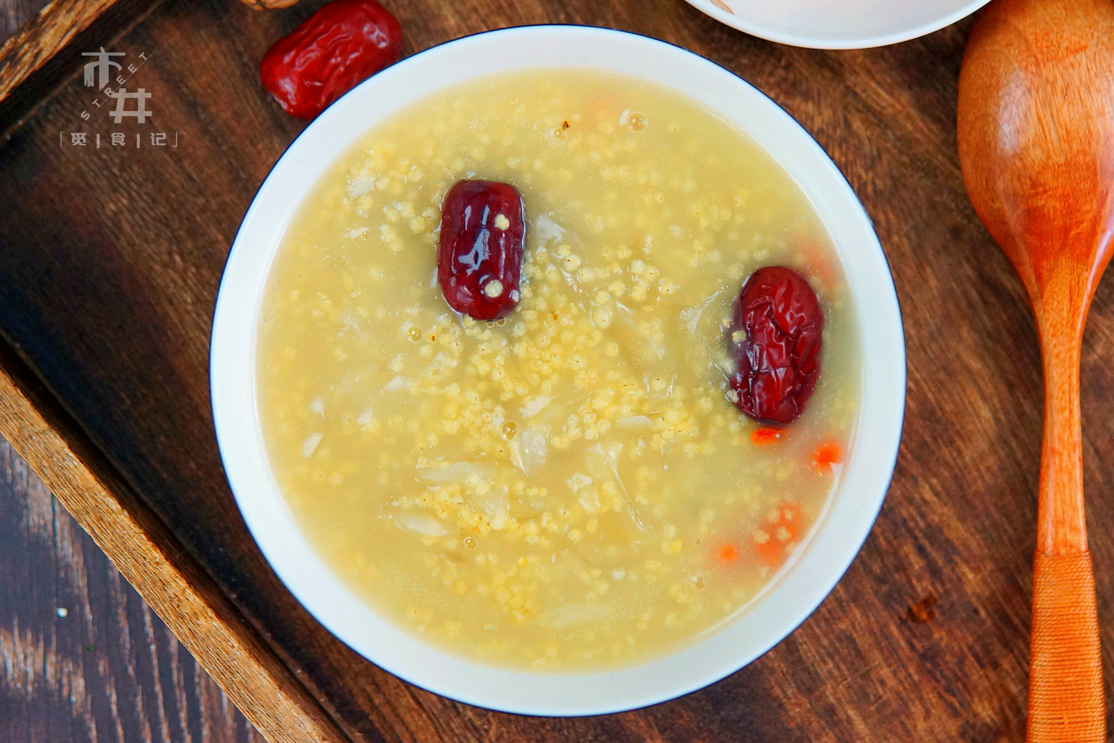 这粥，妈妈早餐必喝，满满的全是胶质，每周喝几次，省买化妆品了