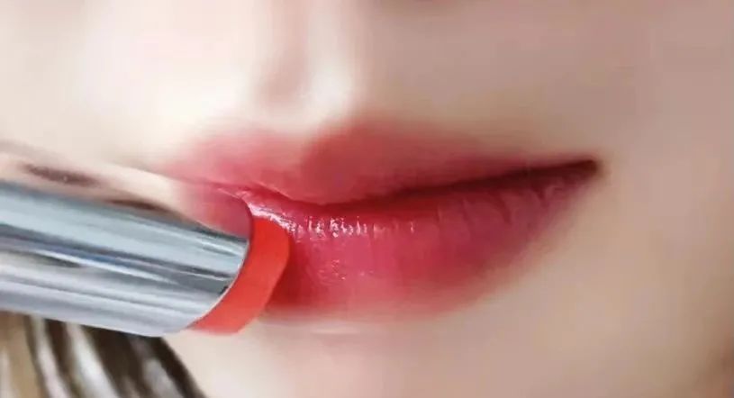 dior变色唇膏卖100多是正品吗,dior变色唇膏正品一般多少钱