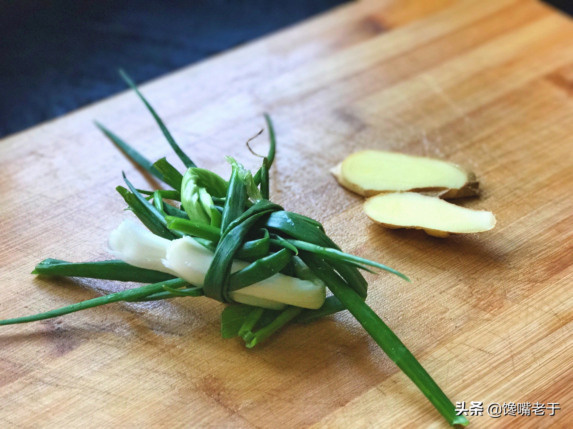 炖鱼汤怎样炖才好喝还不腥,怎样炖出来的鱼汤才会又香又好喝