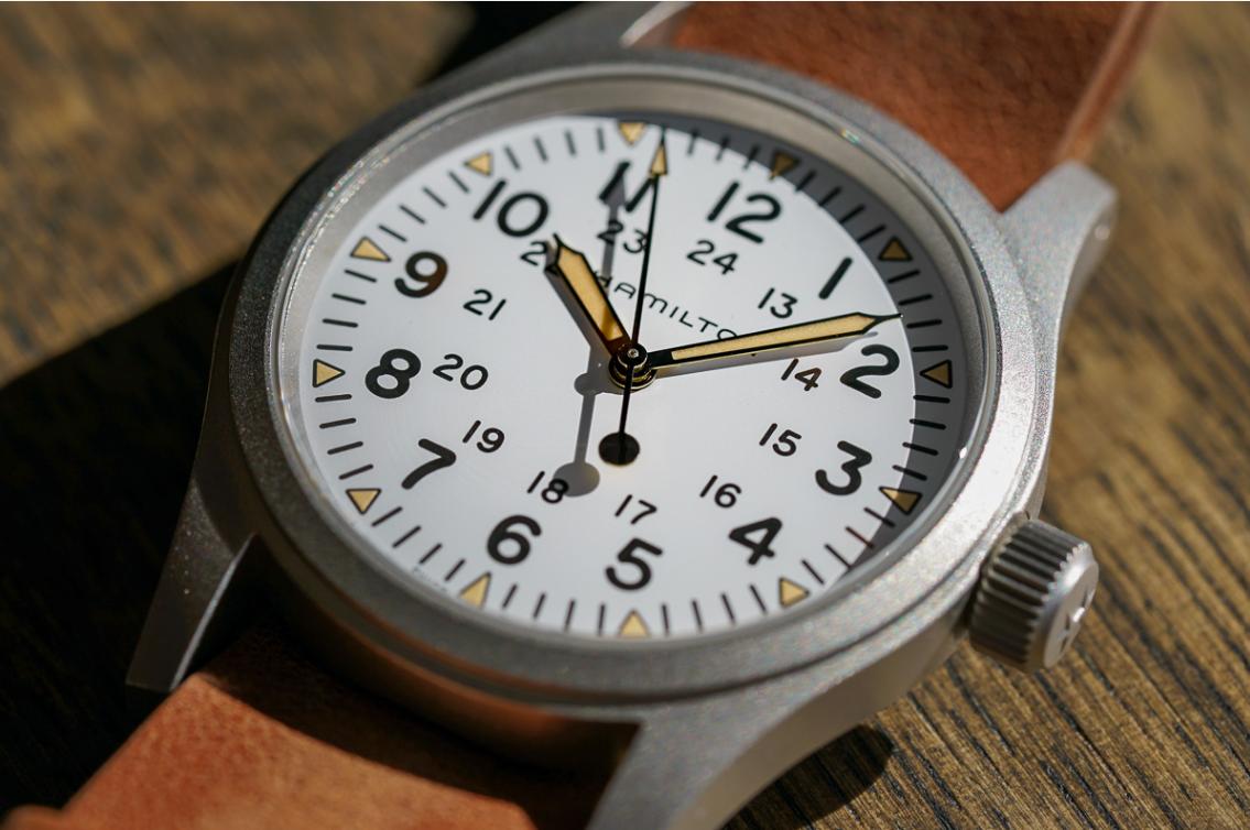 汉密尔顿卡其战野手动,汉密尔顿滤水肺表盘