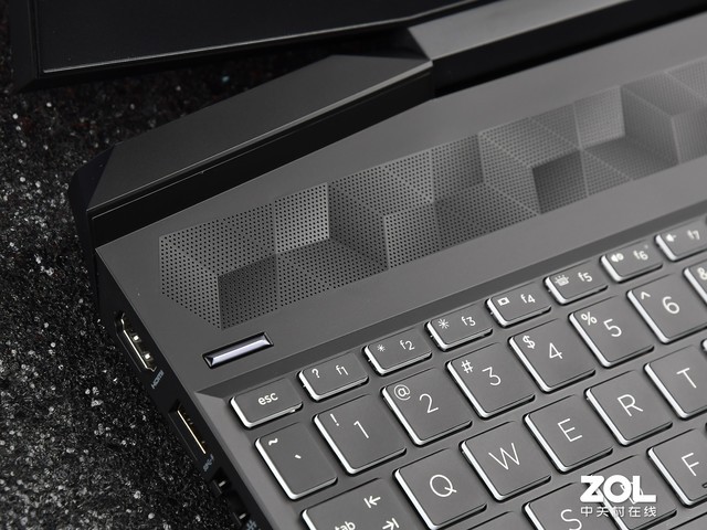 光影精灵5游戏本评测,惠普光影精灵5配置