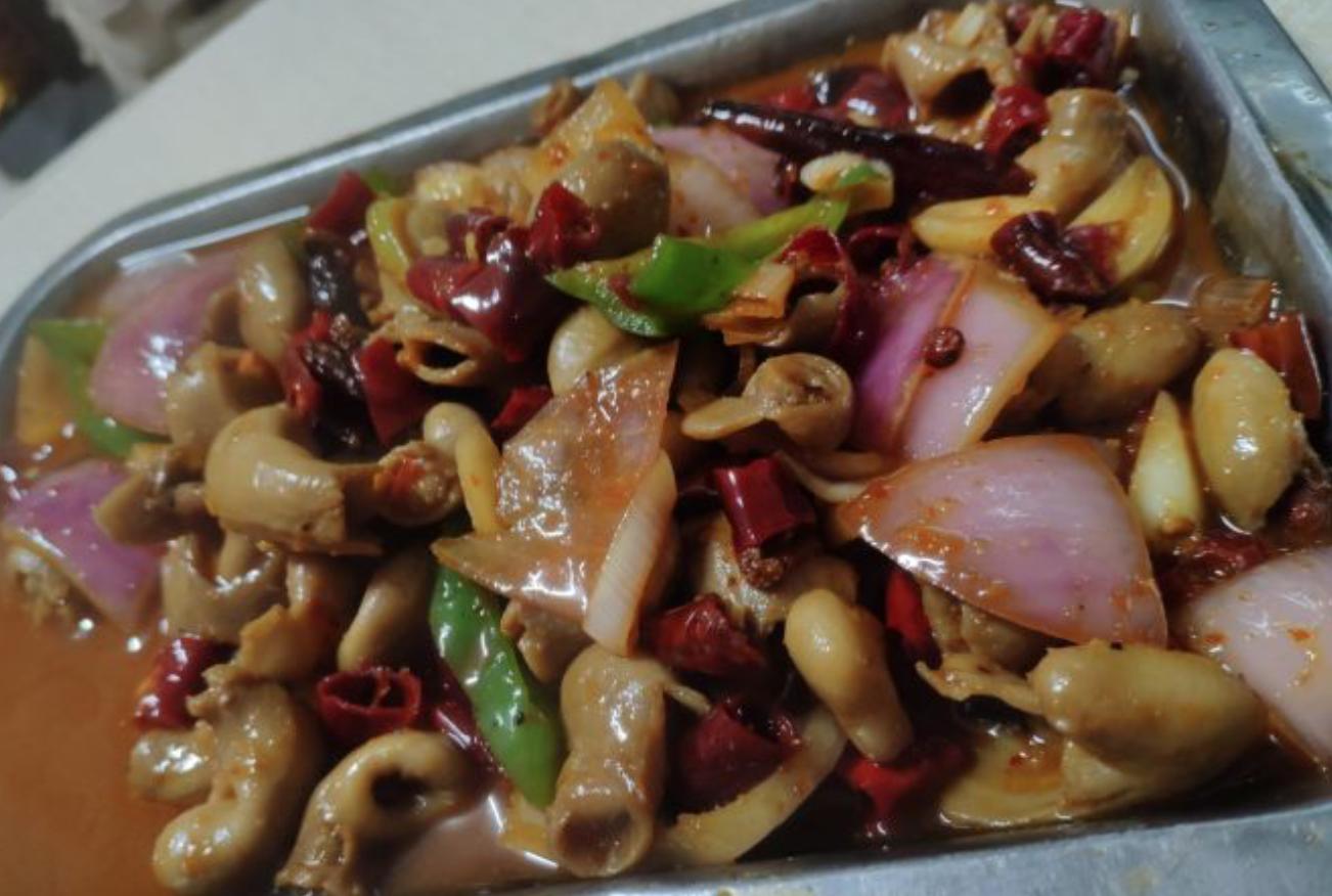 西安小南门夜市酸辣白菜,西安酸辣白菜馆子