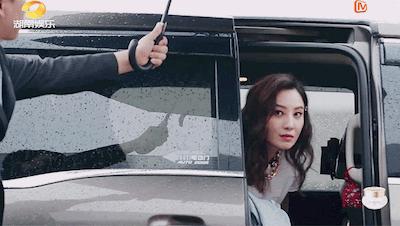 说好的造型圣手呢！浪姐失手频率过高了吧……