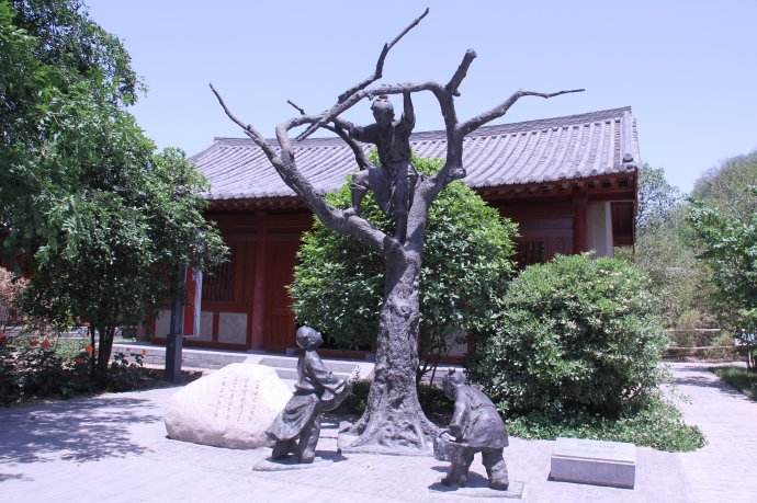 八首古诗带你读懂诗圣杜甫的一生,杜甫的诗最经典的十首讲解