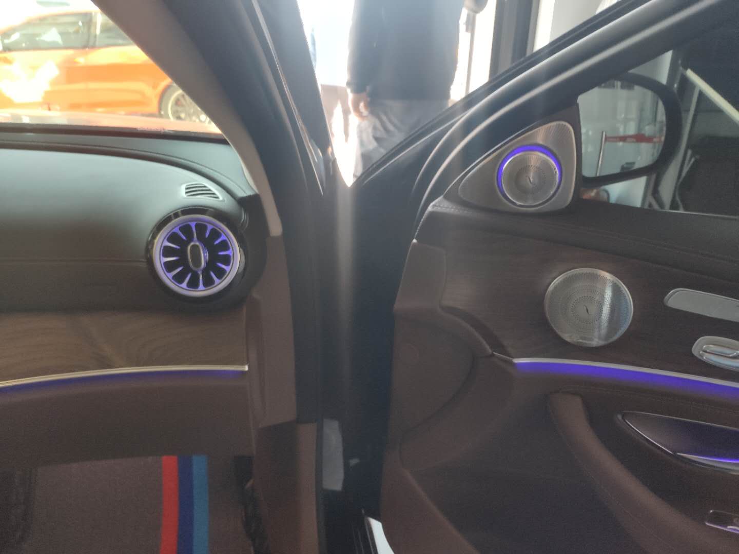 青岛奔驰e级2024,奔驰e级改装柏林之声价位