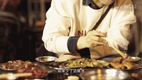 24小时丨吃饱喝足，我醉在了昆明的小夜风里