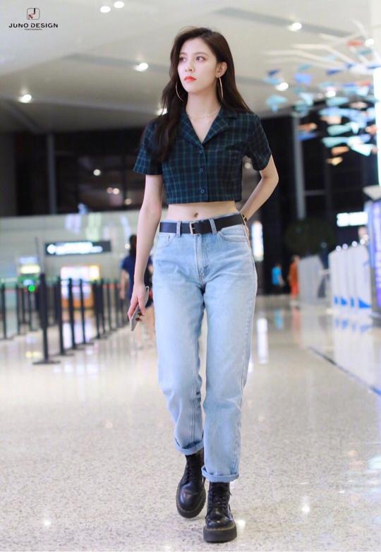 宋妍霏穿搭店铺分享,宋妍霏的穿搭法则