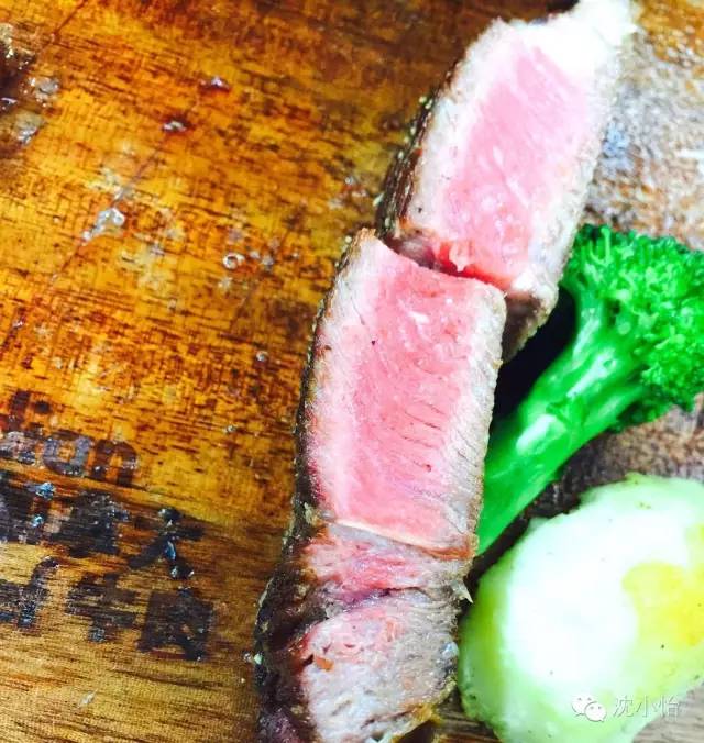 煎牛排诀窍你学会了吗,西餐厅牛排都有几分熟