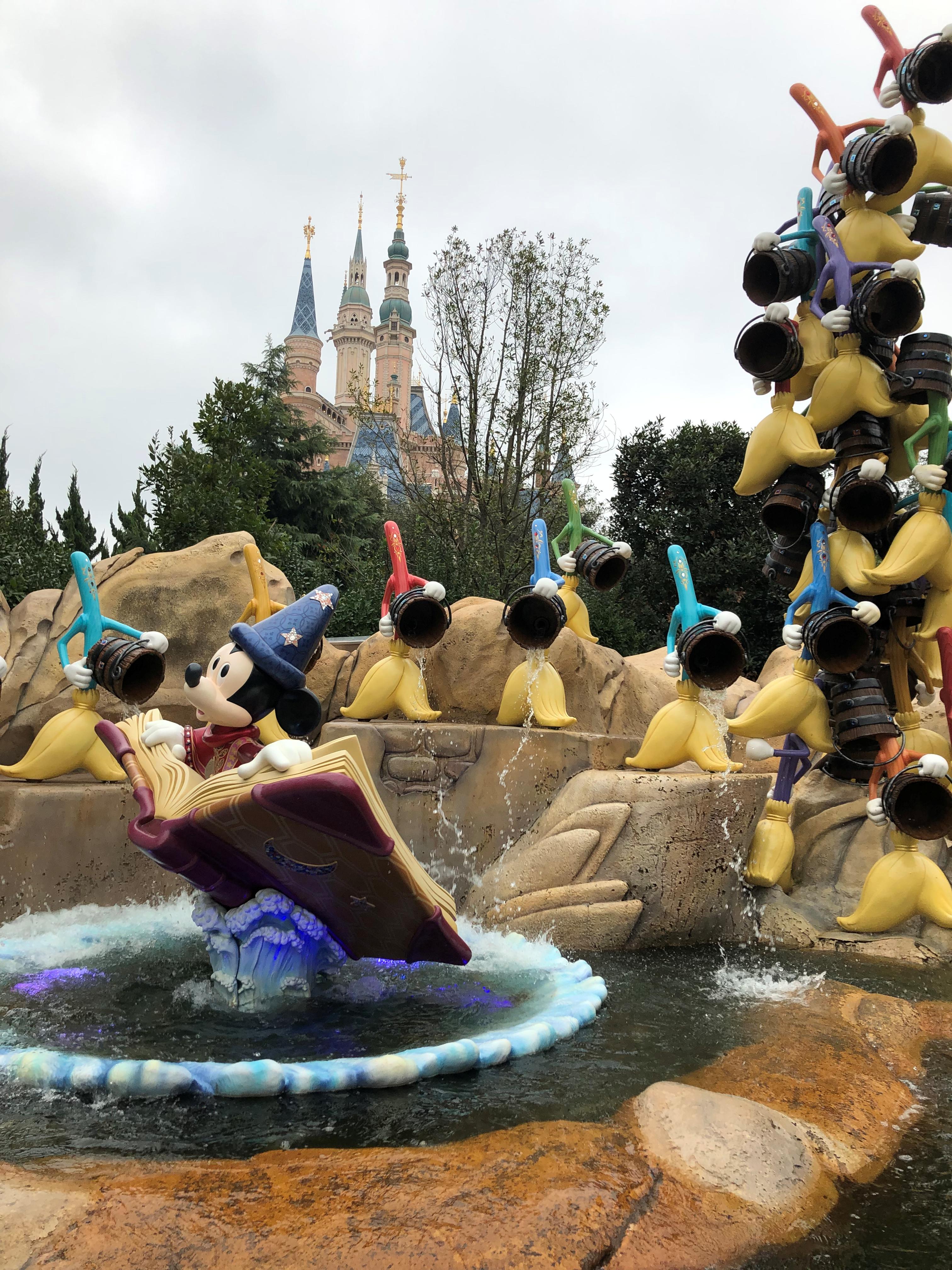 上海迪士尼一日游vlog,工作日上海迪士尼乐园游玩全攻略