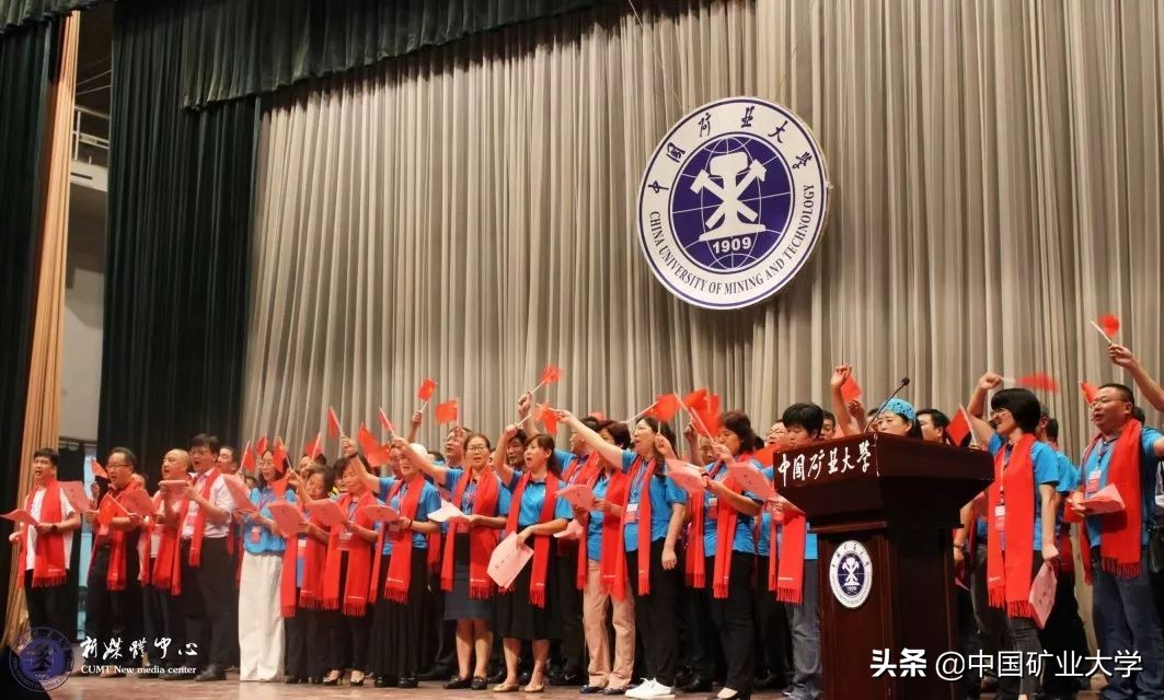 78级校友返校再聚首,72届老同学毕业五十周年再聚首