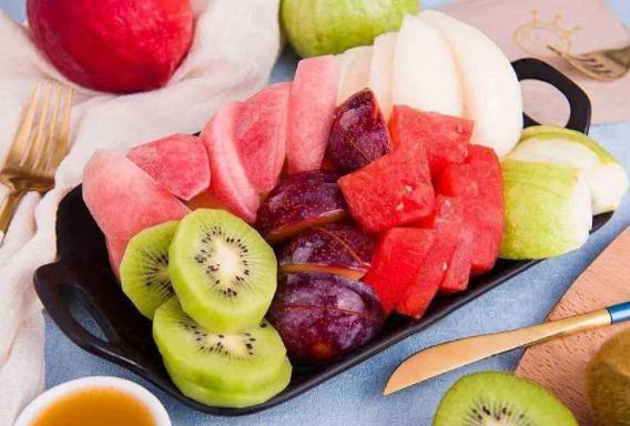 现在水果被雨淋还能吃吗,稍微腐烂的水果能吃吗