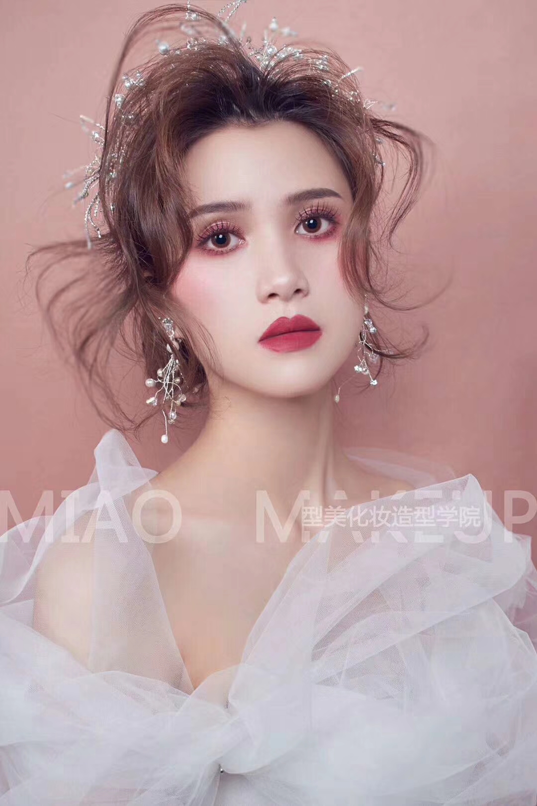 佛山南海桂城哪里可以学化妆,大沥型美化妆造型学院