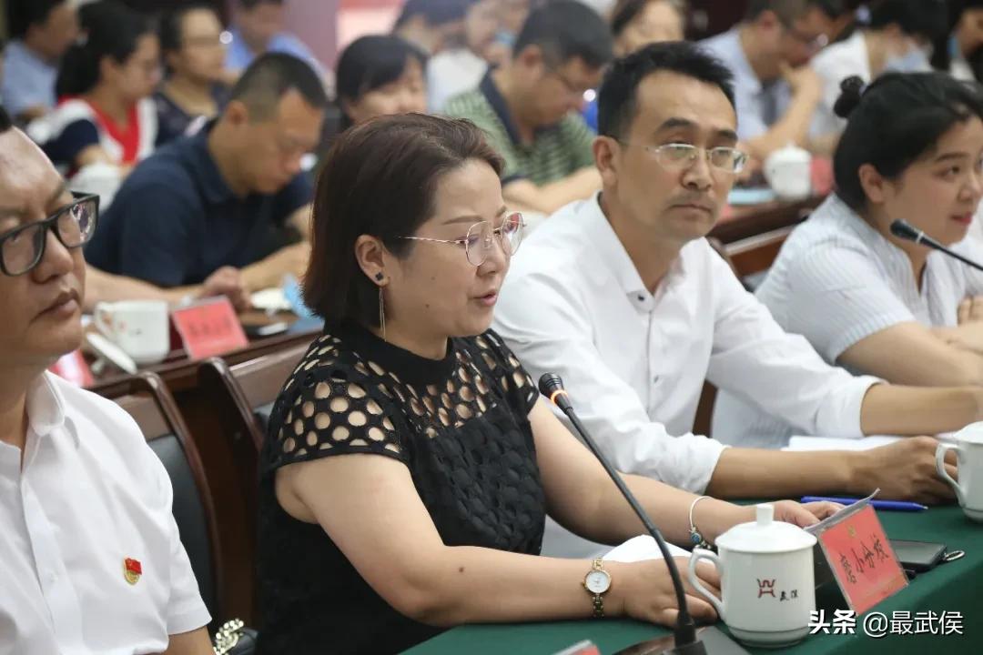 孩子教育应该是父母的基本责任,千万别忽视孩子的教育