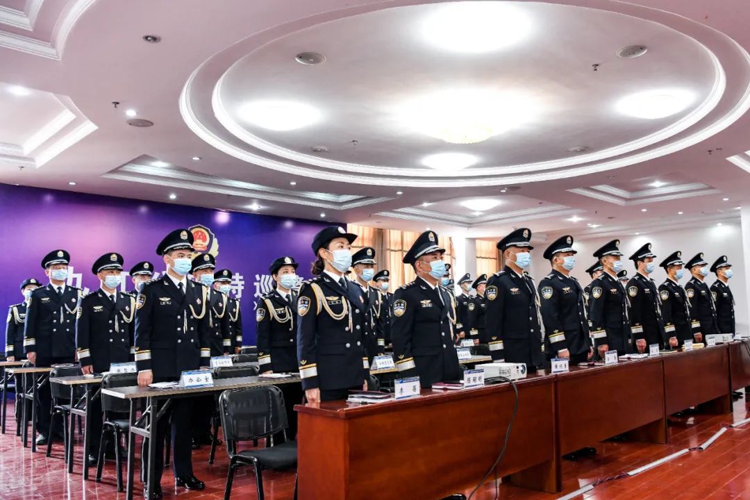 警礼服列装仪式合影,警礼服的列装充分体现了什么