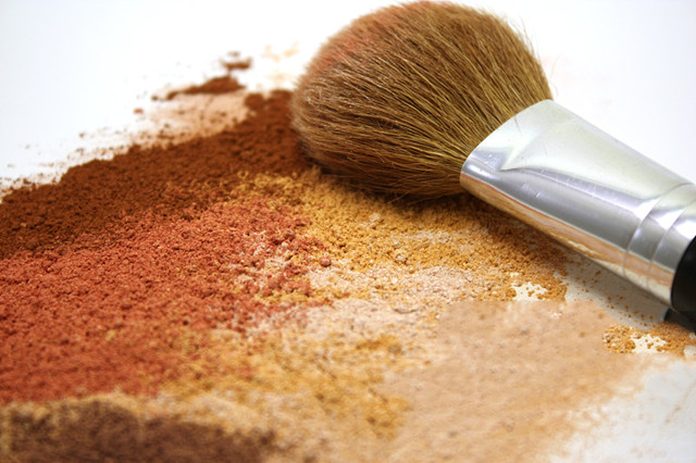 怎么选适合自己的散粉,散粉怎么选最好用的