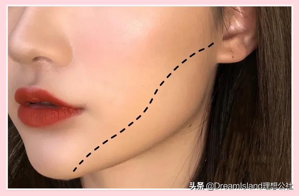 网恋奔现化什么妆,网恋妆火了4招换头奔现不露馅