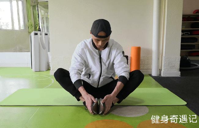 跑步时x型腿怎么矫正,x型腿跑步膝盖疼怎么办