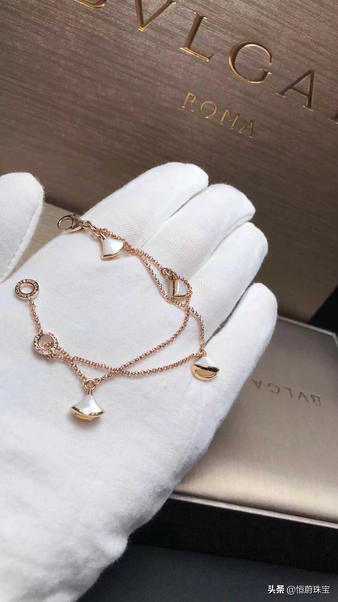 最受女生欢迎的十大手链排行榜,排名前十的手链女士