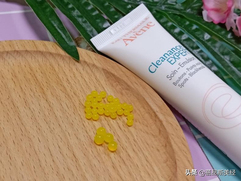 雅漾祛油清痘乳怎么样,雅漾舒缓专研温和洁面乳测评