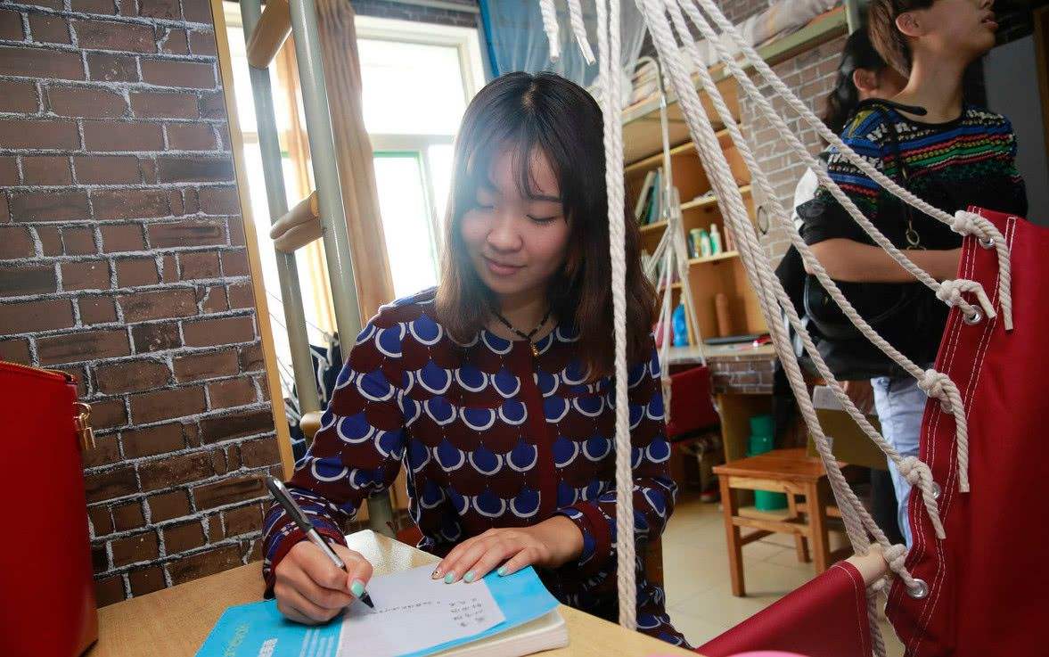 大学生宿舍人际关系不好的原因,正确的大学宿舍人际关系