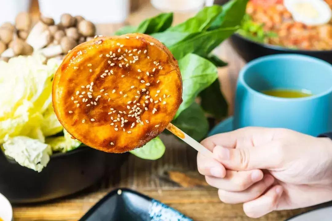 辽宁大姐秘制麻辣拌,东北女孩卖东北麻辣拌