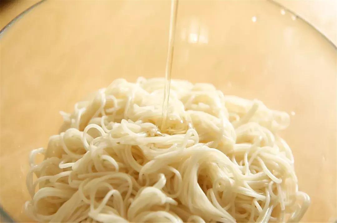 原来这才是正宗的意大利面,原来这才是正宗吃法