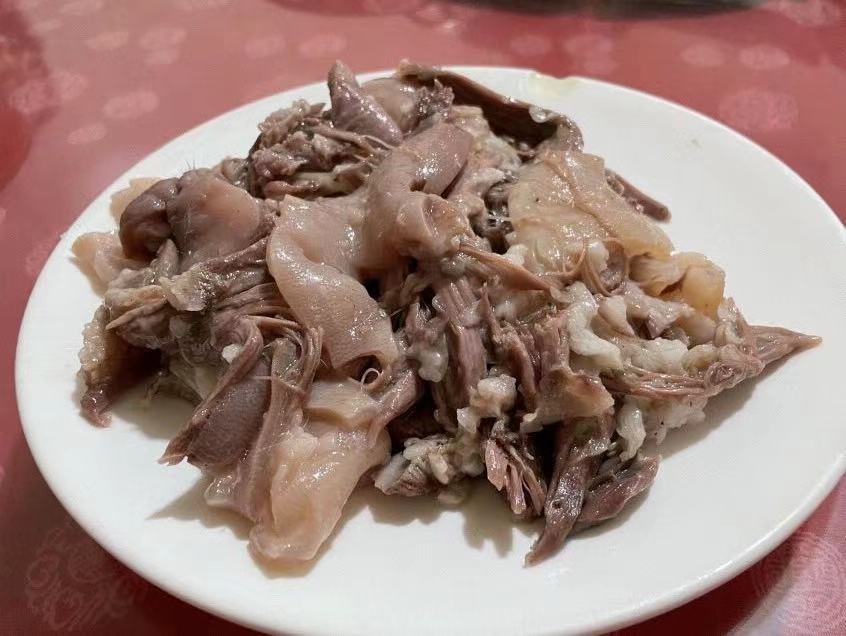 上海松江小镇上的非遗羊肉馆，开了25年还用土法烹制，美味又平价