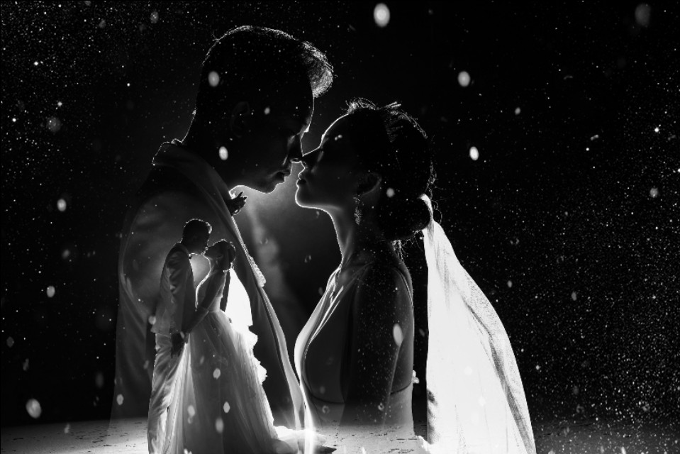 铂爵旅拍婚纱照花6000块钱值不值,铂爵旅拍云sir用无人机拍婚纱照