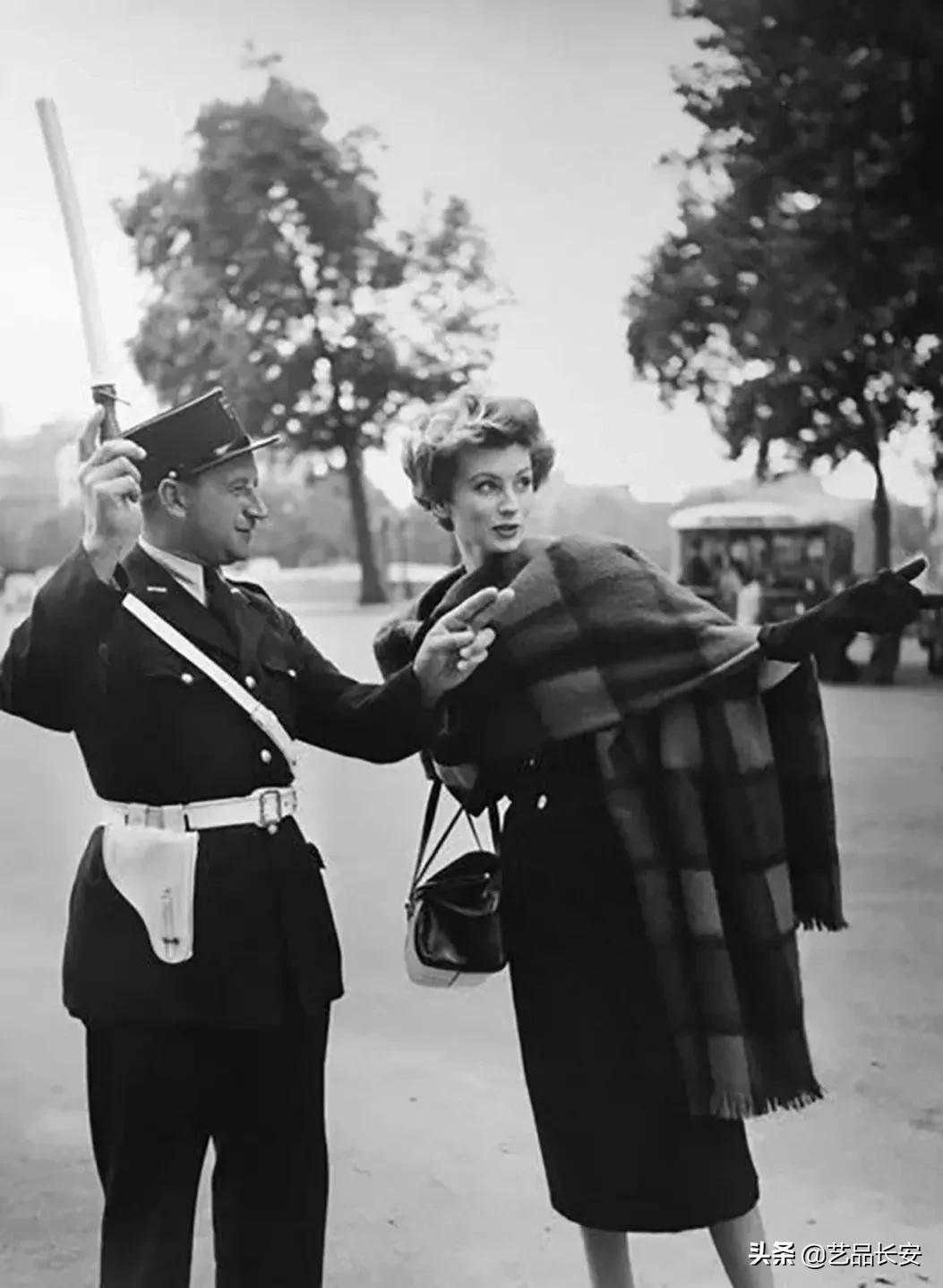 最具风情的复古美人,镜头下的少女仙气十足太美了