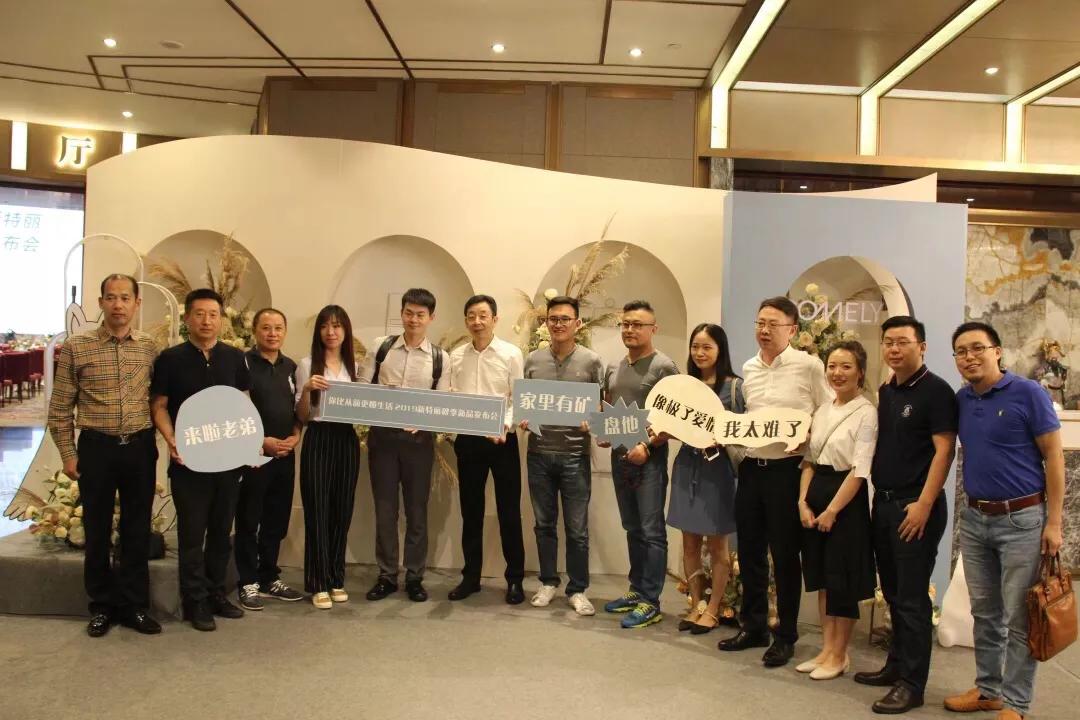 现代灯特点,当下流行主流灯的优缺点