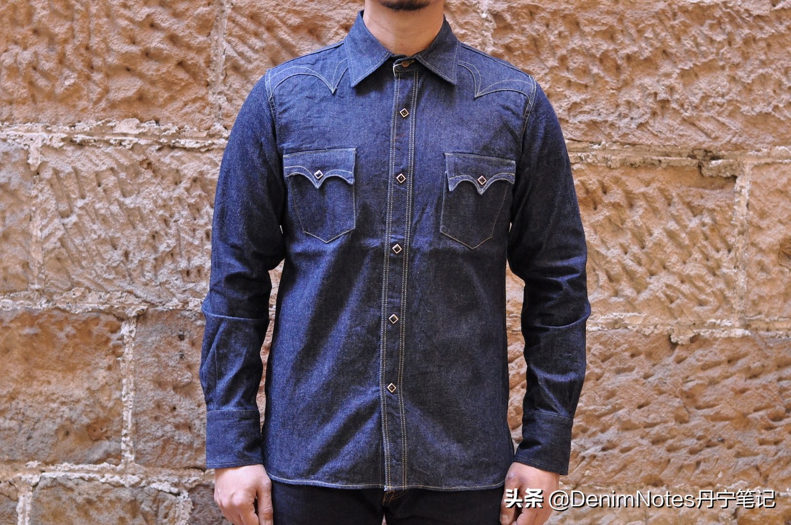 教你如何辨别一款好的衬衫,怎样鉴别牛仔衣是新的还是旧的