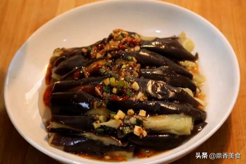 蒜泥拌茄子教程,蒜泥土豆茄子做法大全图解视频