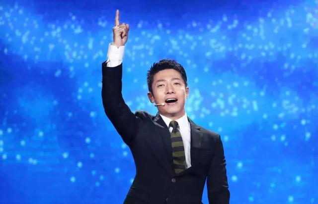 王誉博中国新声代,央视王誉博抖音号