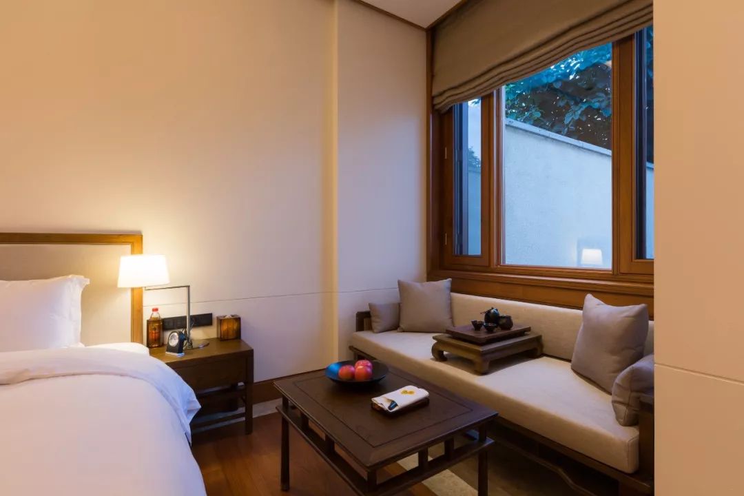 黄果树柏联温泉酒店是几星级酒店,黄果树柏联酒店在景区内怎么进去