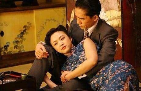 逃避婚姻的流氓,却以爱情的名义睡你(原创)