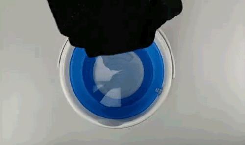 今年最火的流行裤子高腰阔腿裤,2020年流行阔腿裤还是窄腿裤