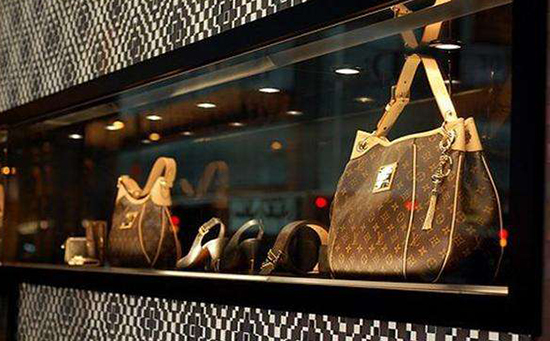 买哪个包实用又实惠又好看,什么包最划算又好用