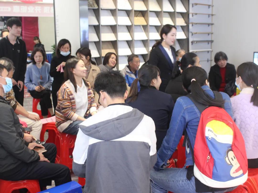 芝华仕头等舱沙发南京实体店,芝华仕头等舱沙发盛大开业优惠