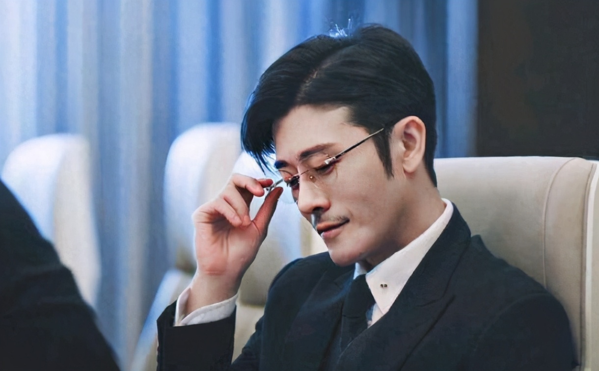 林雨申1岁到40岁荧幕颜值变化,林雨申靠李少红翻红