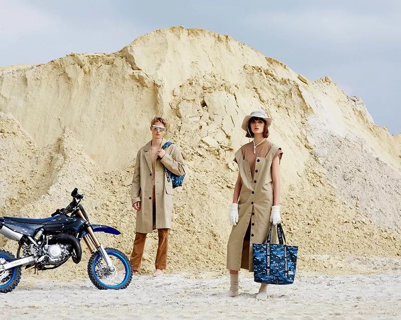 日本潮人穿解放鞋,日本潮人冬季穿搭