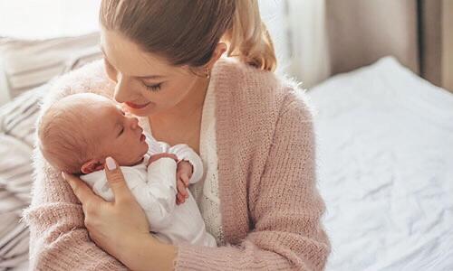 哺乳期堵奶有多痛苦,堵奶用什么哺乳方式哺乳