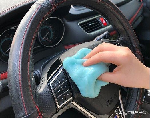 汽车内饰清洁的最佳方法,汽车内饰除异味最好的方法