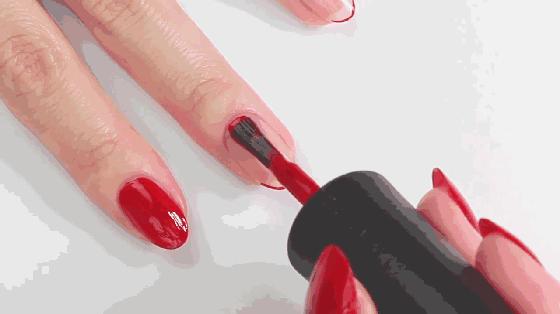 女子带危险品进站被拦,指甲油带上火车被处罚