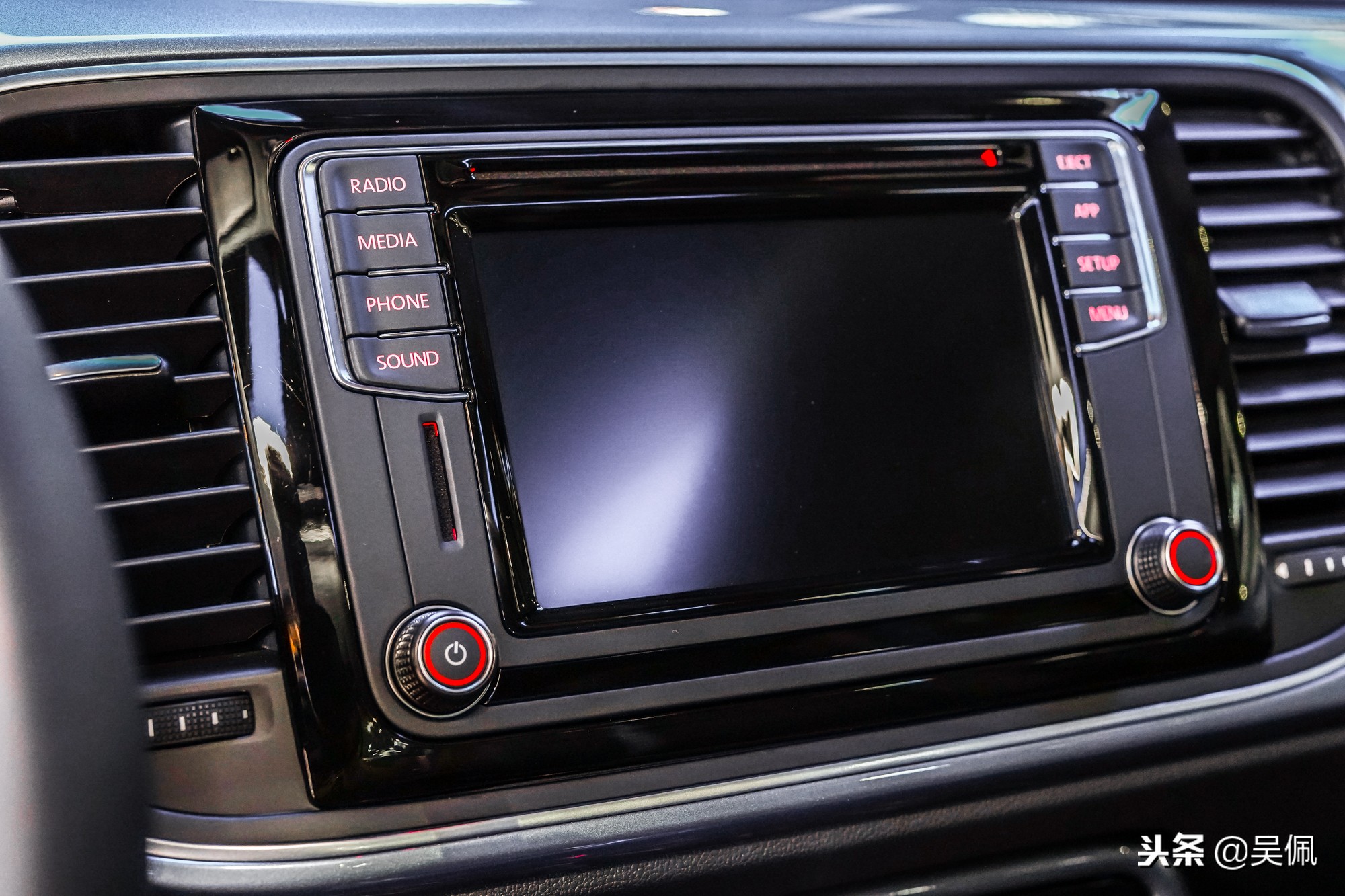 每一个欣赏经典的人,都值得拥有一辆甲壳虫