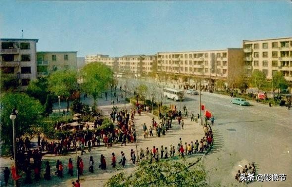 《宝葫芦的秘密》为什么从上海跑去南京拍？