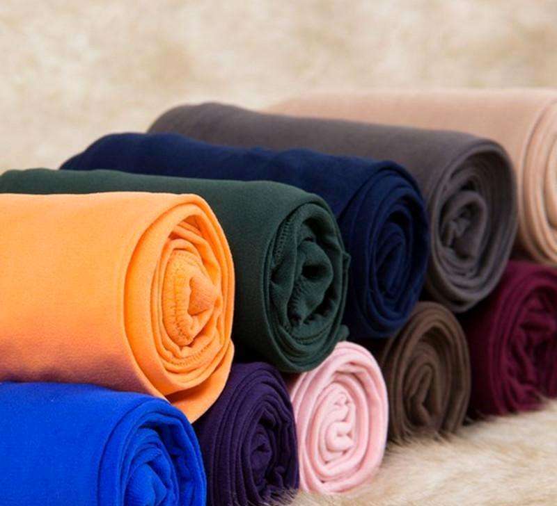 *袜丝**品种也不少，踩脚的还是连体的？分情况买能选到合心意的