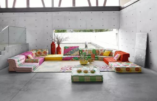 罗奇堡麻将沙发效果,沙发设计超前