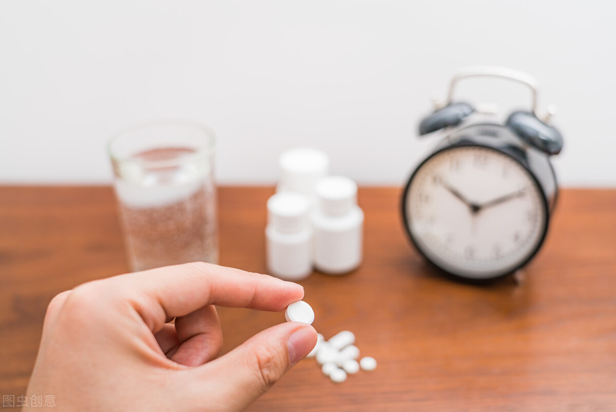 荨麻疹痒吃药不管用怎么办,荨麻疹瘙痒难忍中医一个方子改善