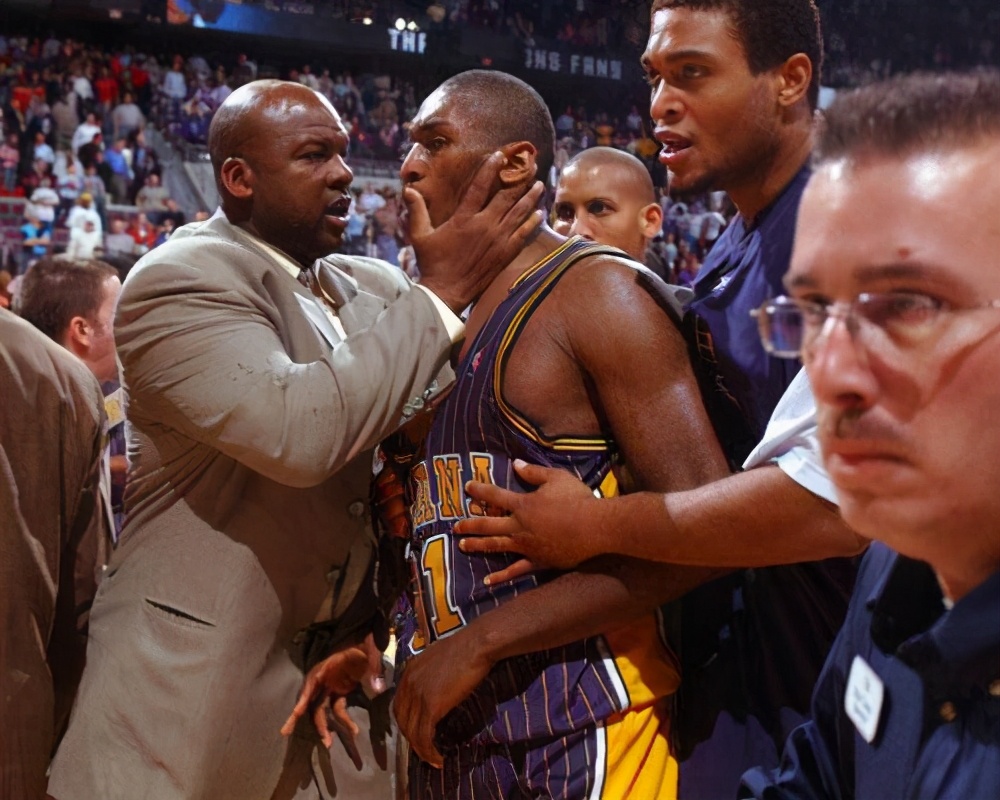 nba脾气最坏的五个球星,nba脾气最爆球员